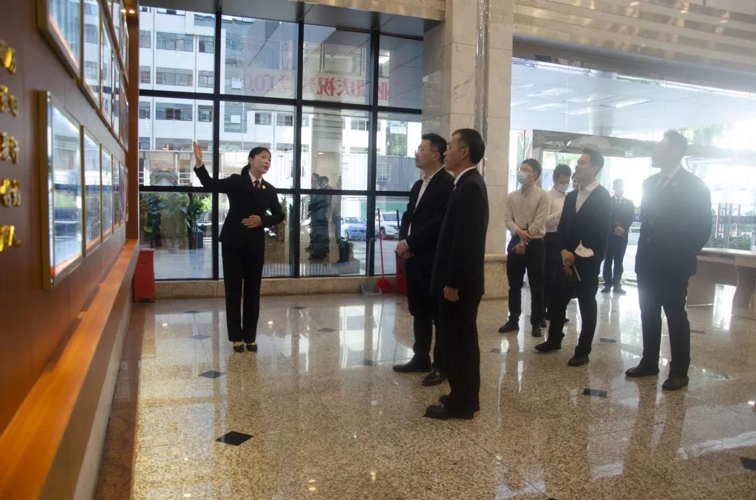 福田区委副书记、政法委书记蔡英权一行莅临我院调研指导工作